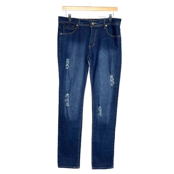 𝅺STRAIGHT Leg Distressed Jeans Size 13/14 - Picture 6 of 9